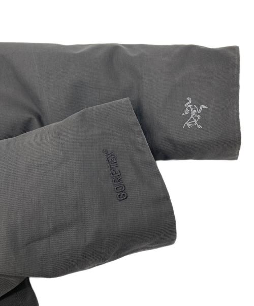 ARC'TERYX（アークテリクス）ARC'TERYX (アークテリクス) ダウンコート　ロングコート グレー サイズ:Sの古着・服飾アイテム