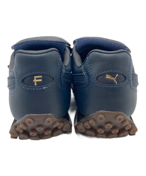 PUMA（プーマ）PUMA (プーマ) FENTY (フェンティー) Avanti L  アヴァンティエル　カジュアル　通勤　通学　靴 ネイビー サイズ:US 4.5の古着・服飾アイテム