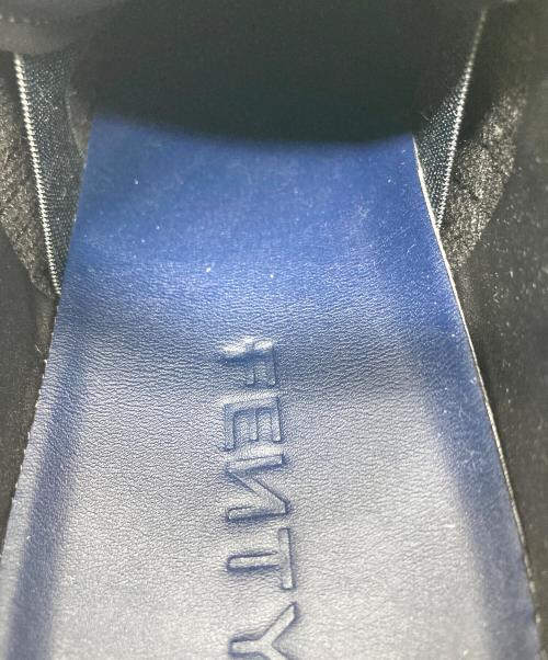PUMA（プーマ）PUMA (プーマ) FENTY (フェンティー) Avanti L  アヴァンティエル　カジュアル　通勤　通学　靴 ネイビー サイズ:US 4.5の古着・服飾アイテム