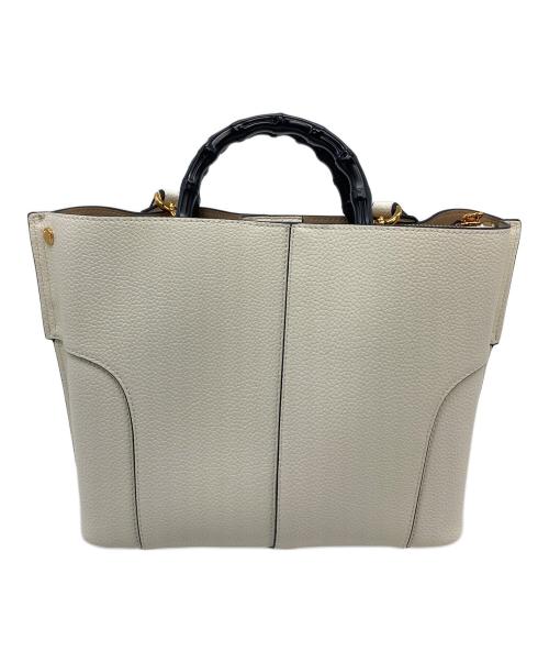 EPOR（エポール）EPOR (エポール) BAMBOO BAG Medium  バンブーバッグ　ミディアム　ハンドバッグ　ショルダーバッグ　2WAYバッグ ホワイト サイズ:実寸参照の古着・服飾アイテム