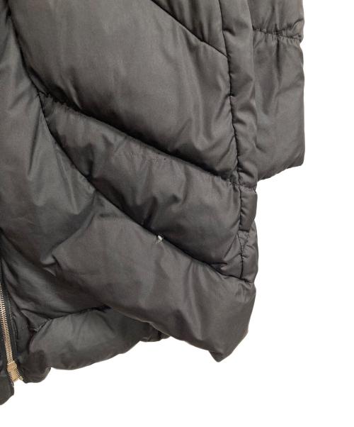 EMPORIO ARMANI（エンポリオ アルマーニ）EMPORIO ARMANI (エンポリオ アルマーニ) ダウンコート　ロングコート　アウター ブラック サイズ:38の古着・服飾アイテム