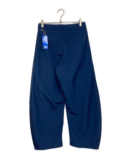 adidas Originals（アディダスオリジナル）adidas Originals (アディダスオリジナル) ウーブン バレルパンツ ネイビー サイズ:XS 未使用品の古着・服飾アイテム
