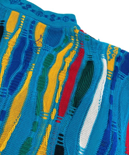 Coogi（クージー）Coogi (クージー) 3Dニット　青　黄色　白　緑　黒 ブルー サイズ:Sの古着・服飾アイテム