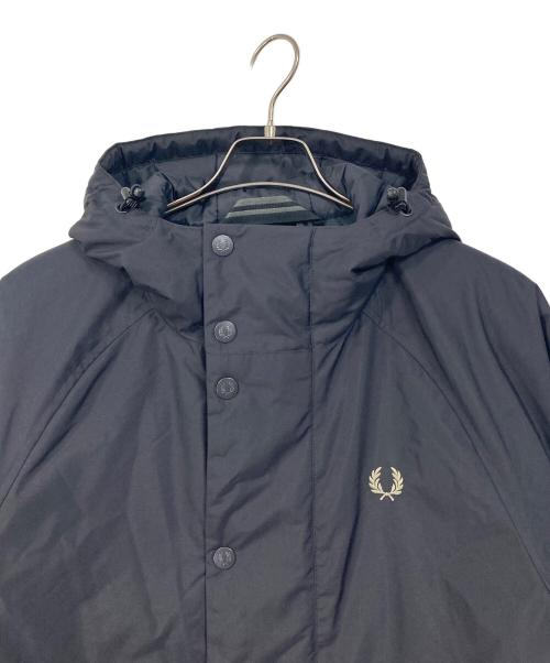 FRED PERRY（フレッドペリー）FRED PERRY (フレッドペリー) PADDED ZIP THROUGH JACKET　パデッド ジップスルー ジャケット　中綿ジャケット　アウター ブラック サイズ:Sの古着・服飾アイテム