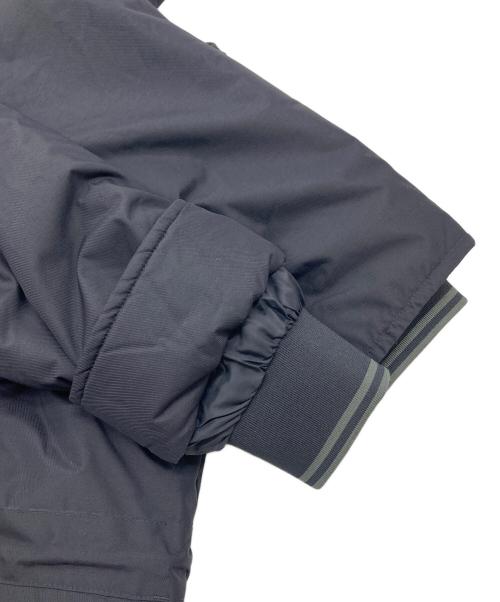 FRED PERRY（フレッドペリー）FRED PERRY (フレッドペリー) PADDED ZIP THROUGH JACKET　パデッド ジップスルー ジャケット　中綿ジャケット　アウター ブラック サイズ:Sの古着・服飾アイテム