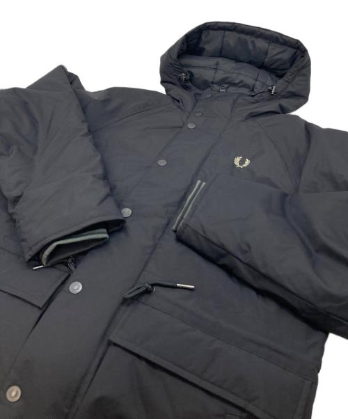 FRED PERRY（フレッドペリー）FRED PERRY (フレッドペリー) PADDED ZIP THROUGH JACKET　パデッド ジップスルー ジャケット　中綿ジャケット　アウター ブラック サイズ:Sの古着・服飾アイテム