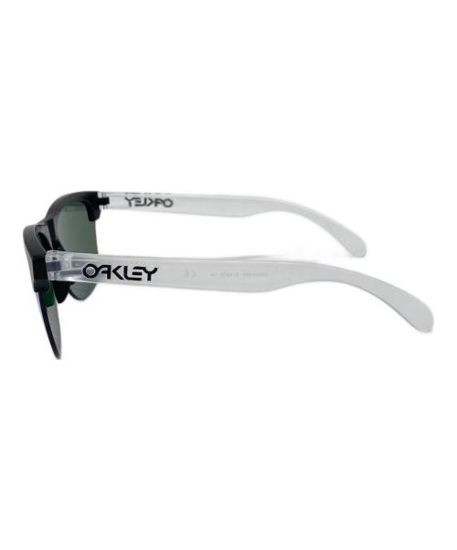 OAKLEY（オークリー）OAKLEY (オークリー) サングラス　偏光レンズ　プリズム ブラック×ホワイト サイズ:63□10 138の古着・服飾アイテム