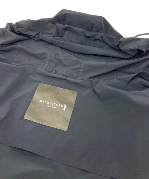 MACKINTOSH LONDON（マッキントッシュ ロンドン）MACKINTOSH LONDON (マッキントッシュ ロンドン) フェザーテックパック フーデッドブルゾン　アウター　ライトアウター ブラック サイズ:38の古着・服飾アイテム