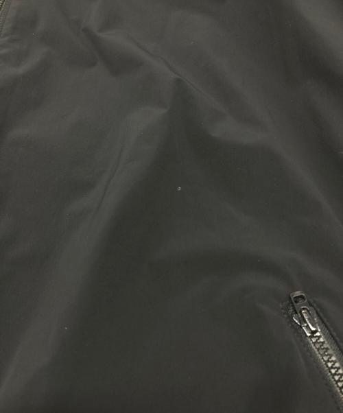 MACKINTOSH LONDON（マッキントッシュ ロンドン）MACKINTOSH LONDON (マッキントッシュ ロンドン) フェザーテックパック フーデッドブルゾン　アウター　ライトアウター ブラック サイズ:38の古着・服飾アイテム