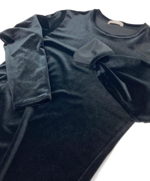 PLEATS PLEASE（プリーツプリーズ）PLEATS PLEASE (プリーツプリーズ) ベルベットカットソー  日本製 ブラック サイズ:3の古着・服飾アイテム