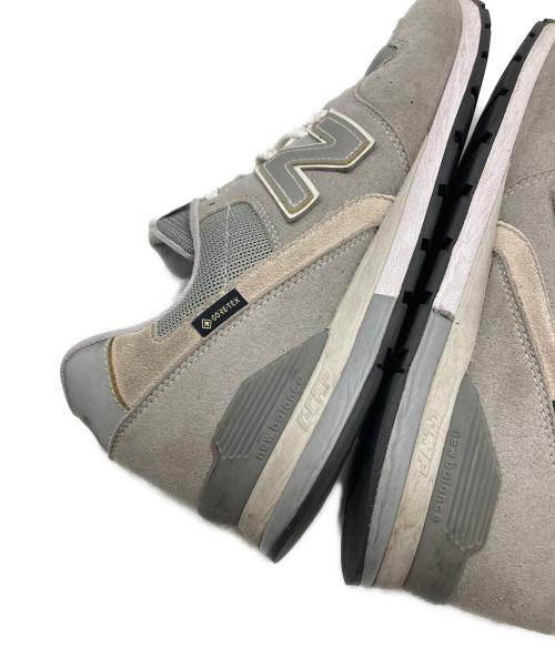 NEW BALANCE（ニューバランス）NEW BALANCE (ニューバランス) ローカットスニーカー　カジュアル　通勤　通学　靴 グレー サイズ:US10.5の古着・服飾アイテム