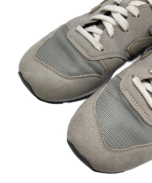 NEW BALANCE（ニューバランス）NEW BALANCE (ニューバランス) ローカットスニーカー　カジュアル　通勤　通学　靴 グレー サイズ:US10.5の古着・服飾アイテム