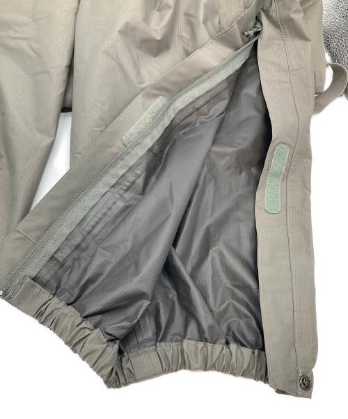 Patagonia（パタゴニア）Patagonia (パタゴニア) US ARMY (ユーエスアーミー) 【古着】MARS level6 ゴアテックスパンツ カーキ サイズ:XLの古着・服飾アイテム