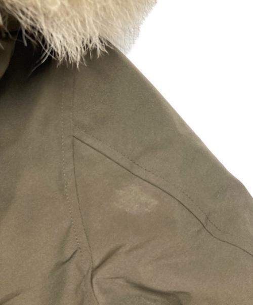 CANADA GOOSE（カナダグース）CANADA GOOSE (カナダグース) BRONTE PARKA  ブロンテパーカー　ダウンコート　アウター　カナダ製 オリーブ サイズ:Sの古着・服飾アイテム