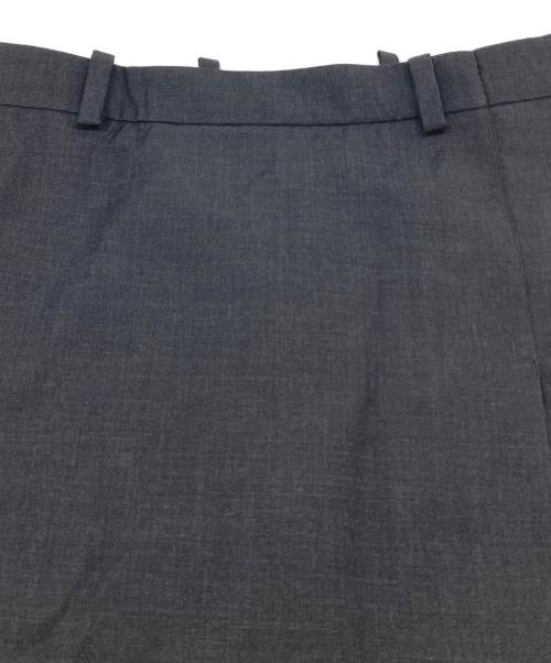 PRADA（プラダ）PRADA (プラダ) スリットスカート　ロングスカート　イタリア製 グレー サイズ:38（実寸参照）の古着・服飾アイテム