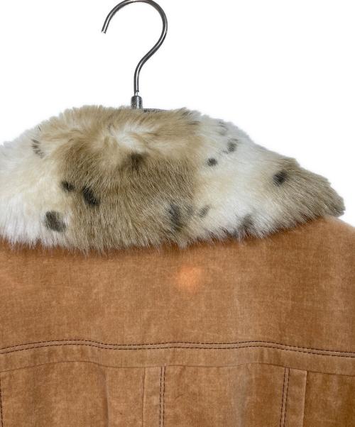 BURBERRY BLUE LABEL（バーバリー ブルー レーベル）BURBERRY BLUE LABEL (バーバリー ブルー レーベル) レオパード柄エコファージャケット ベージュ サイズ:38の古着・服飾アイテム