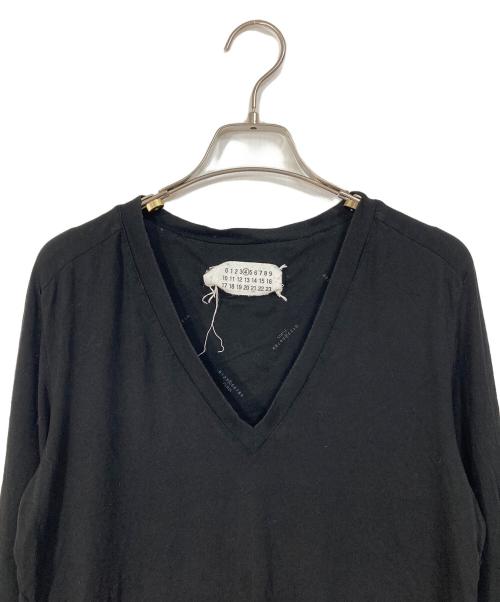 Maison Margiela（メゾンマルジェラ）Maison Margiela (メゾンマルジェラ) Vネックカットソー　ここのえ期 ブラック サイズ:Lの古着・服飾アイテム