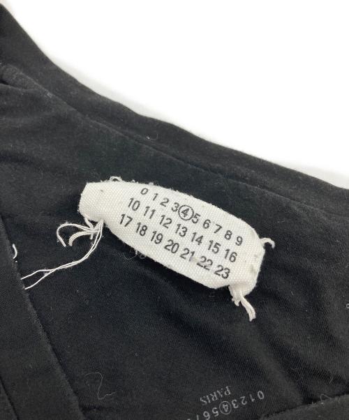 Maison Margiela（メゾンマルジェラ）Maison Margiela (メゾンマルジェラ) Vネックカットソー　ここのえ期 ブラック サイズ:Lの古着・服飾アイテム