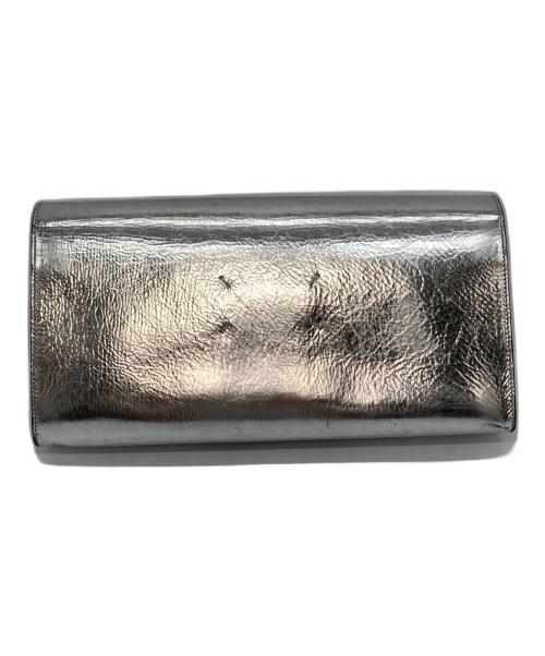 Maison Margiela（メゾンマルジェラ）Maison Margiela (メゾンマルジェラ) クラッチバッグ　カウレザー　タグ付き　イタリア製 シルバー サイズ:実寸参照の古着・服飾アイテム