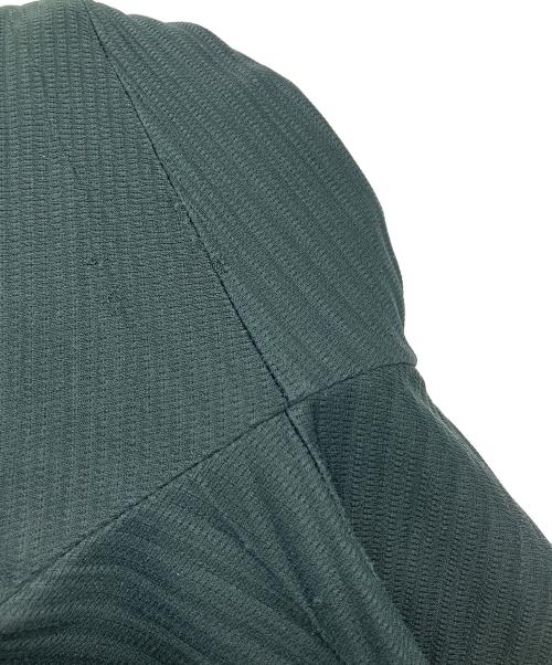 HOMME PLISSE ISSEY MIYAKE（オム プリッセ イッセイ ミヤケ）HOMME PLISSE ISSEY MIYAKE (オム プリッセ イッセイ ミヤケ) プリーツワイドパンツ グリーン サイズ:1の古着・服飾アイテム