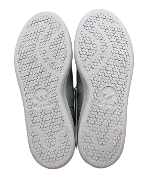 adidas（アディダス）adidas (アディダス) STAN SMITH CF UR　スタンスミス　スニーカー シルバー サイズ:22.5 未使用品の古着・服飾アイテム