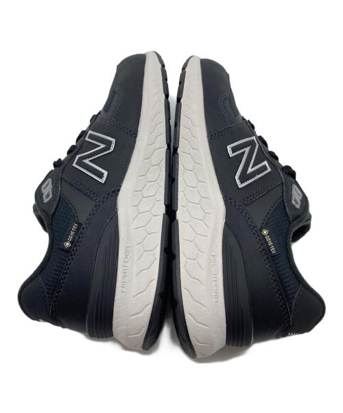 NEW BALANCE（ニューバランス）NEW BALANCE (ニューバランス) GORE-TEX スニーカー　Fresh Foam Walking 880 GORE TEX ブラック サイズ:23の古着・服飾アイテム