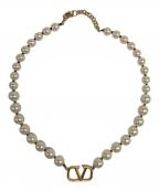 VALENTINO GARAVANIヴァレンティノ・ガラヴァーニ）の古着「SWAROVSKI パール Vロゴ シグネチャーメタル ネックレス」｜ホワイト