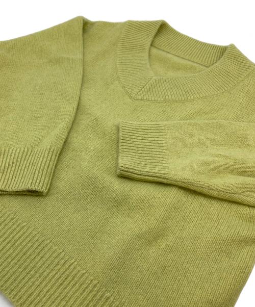 Noble（ノーブル）Noble (ノーブル) YAKワイドVネックニット　25年モデル グリーン サイズ:実寸参照の古着・服飾アイテム
