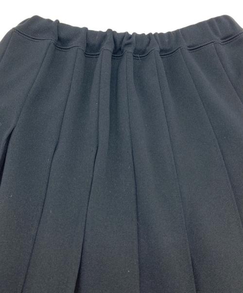 COMME des GARCONS（コムデギャルソン）COMME des GARCONS (コムデギャルソン) ポリエステル プリーツスカート　日本製 ブラック サイズ:Sの古着・服飾アイテム