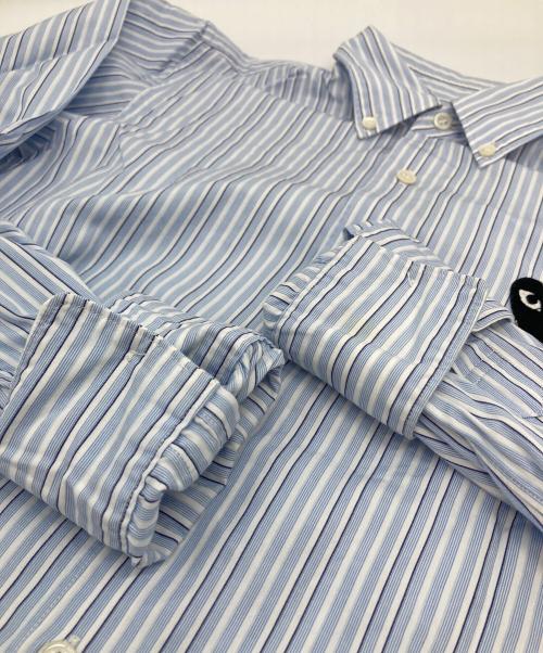 PLAY COMME des GARCONS（プレイコムデギャルソン）PLAY COMME des GARCONS (プレイコムデギャルソン) ハートロゴストライプシャツ　日本製　PLAY 南青山 スカイブルー サイズ:Sの古着・服飾アイテム