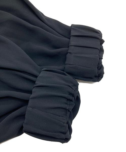 ISSEY MIYAKE（イッセイミヤケ）ISSEY MIYAKE (イッセイミヤケ) ポケットボリューム ジョガーパンツ　デザインパンツ　日本製 ブラック サイズ:1の古着・服飾アイテム