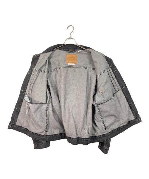 LEVI'S（リーバイス）LEVI'S (リーバイス) TYPEⅠトラッカージャケット　アウター　ライトアウター グレー サイズ:XLの古着・服飾アイテム