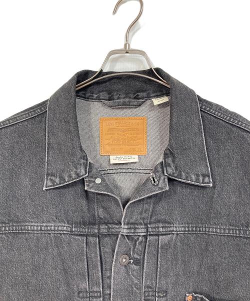 LEVI'S（リーバイス）LEVI'S (リーバイス) TYPEⅠトラッカージャケット　アウター　ライトアウター グレー サイズ:XLの古着・服飾アイテム