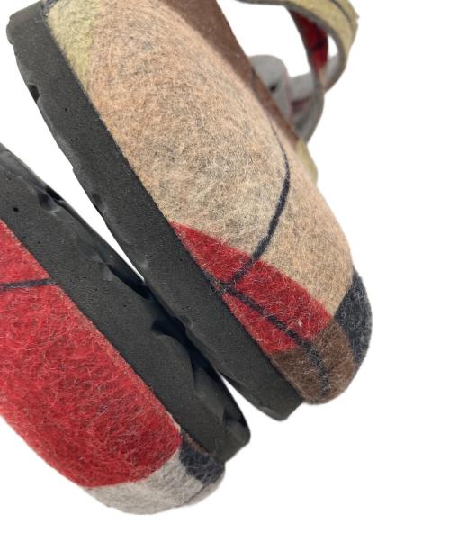 BIRKENSTOCK（ビルケンシュトック）BIRKENSTOCK (ビルケンシュトック) クロッグサンダル　ドイツ製 マルチカラー サイズ:24.0（L6）の古着・服飾アイテム