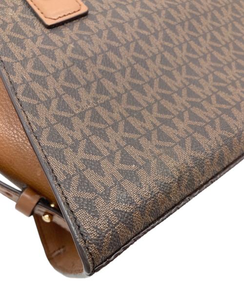 MICHAEL KORS（マイケルコース）MICHAEL KORS (マイケルコース) AVRIL SM TZ SATCHEL ハンドバッグ ブラウン サイズ:実寸参照の古着・服飾アイテム