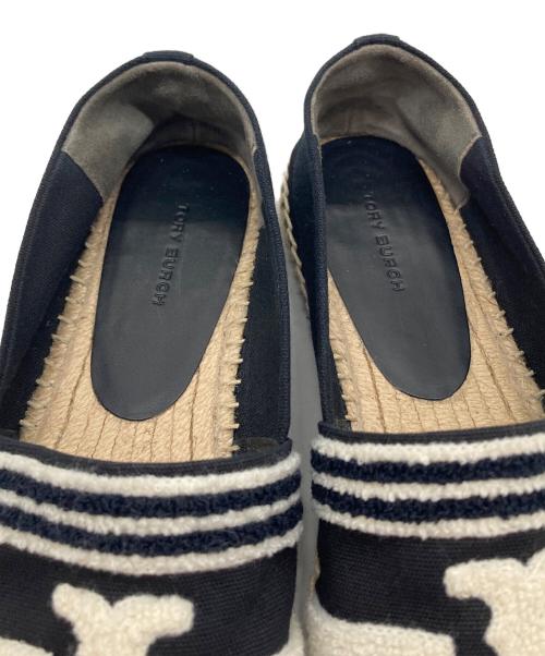 TORY BURCH（トリーバーチ）TORY BURCH (トリーバーチ) エスパドリーユ　サンダル ブラック×ホワイト サイズ:7の古着・服飾アイテム