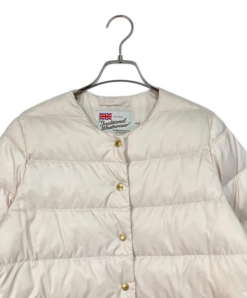 Traditional Weatherwear（トラディショナルウェザーウェア）Traditional Weatherwear (トラディショナルウェザーウェア) ARKLEY DOWN PA/金ボタンダウンコート ホワイト サイズ:34の古着・服飾アイテム