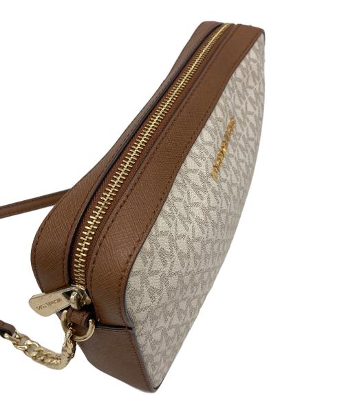 MICHAEL KORS（マイケルコース）MICHAEL KORS (マイケルコース) JET SET ITEM LG EW CROSSBODY　ショルダーバッグ ベージュ サイズ:実寸参照の古着・服飾アイテム