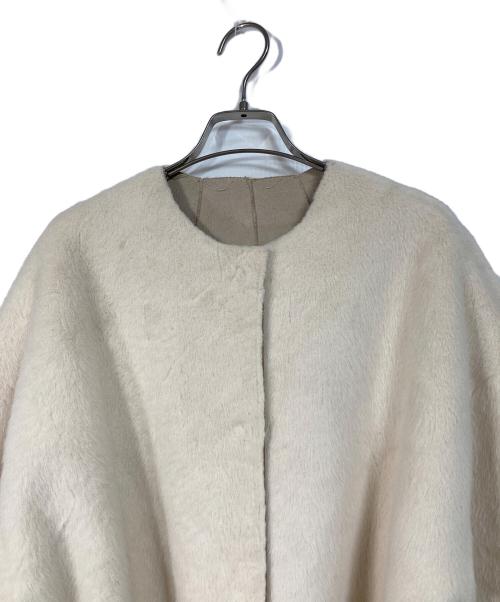 HER LIP TO（ハーリップトゥ）HER LIP TO (ハーリップトゥ) Faux Fur Reversible Coat  フェイクファー リバーシブル コート  ロングコート　アウター ホワイト サイズ:Mの古着・服飾アイテム