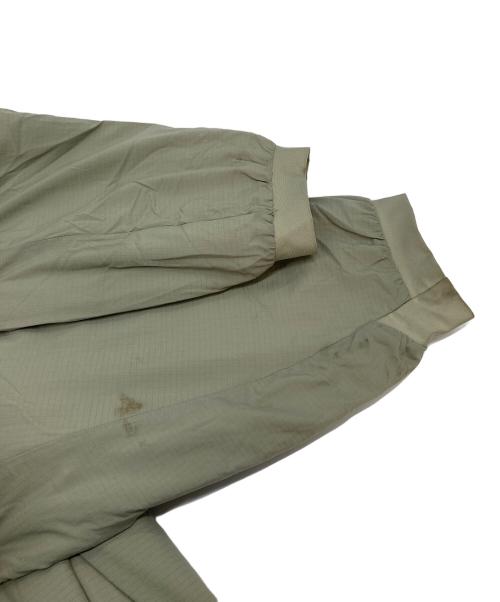 ARC'TERYX（アークテリクス）ARC'TERYX (アークテリクス) ATOM AR HOODY マウンテンジャケット　ナイロンジャケット カーキ サイズ:Lの古着・服飾アイテム