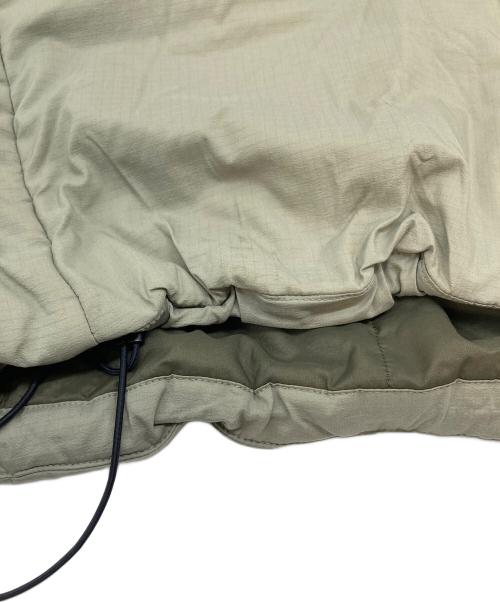 ARC'TERYX（アークテリクス）ARC'TERYX (アークテリクス) ATOM AR HOODY マウンテンジャケット　ナイロンジャケット カーキ サイズ:Lの古着・服飾アイテム