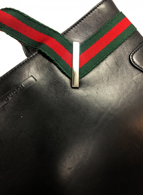 GUCCI（グッチ）GUCCI (グッチ) シェリーラインレザーミニバッグ ブラック 73984 001998の古着・服飾アイテム