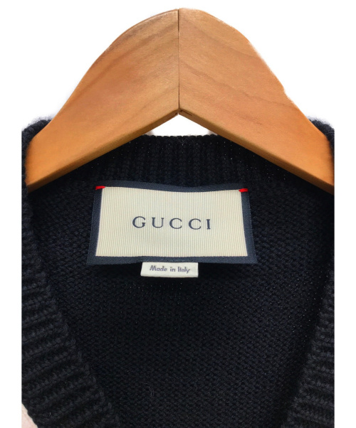 GUCCI（グッチ）GUCCI (グッチ) ビーアップリケVネックセーター ブラック サイズ:M  17AW 452796 X5H38の古着・服飾アイテム