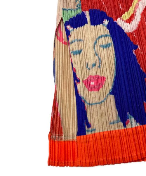 PLEATS PLEASE（プリーツプリーズ）PLEATS PLEASE (プリーツプリーズ) 総柄ノースリーブプリーツカットソー マルチカラー サイズ:3の古着・服飾アイテム