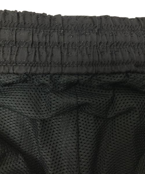 PRADA（プラダ）PRADA (プラダ) Re-Nylonロゴパンツ ブラック サイズ:Sの古着・服飾アイテム