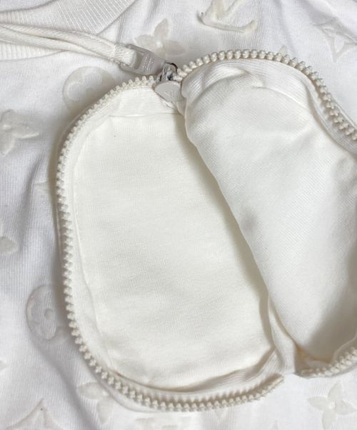 LOUIS VUITTON（ルイ ヴィトン）LOUIS VUITTON (ルイ ヴィトン) モノグラムフックアンドループTEE ホワイト サイズ:XLの古着・服飾アイテム