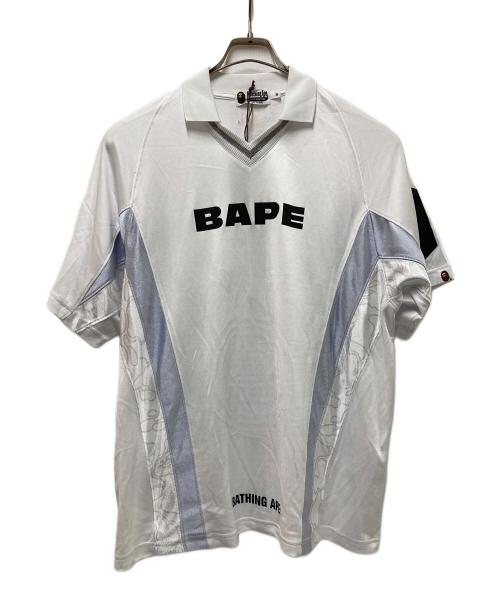 A BATHING APE（ア ベイシング エイプ）A BATHING APE (ア ベイシング エイプ) Multi Logo Relaxed Fit Soccer Jersey シルバー サイズ:Mの古着・服飾アイテム