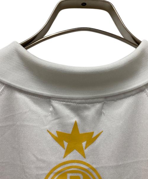 A BATHING APE（ア ベイシング エイプ）A BATHING APE (ア ベイシング エイプ) Multi Logo Relaxed Fit Soccer Jersey シルバー サイズ:Mの古着・服飾アイテム