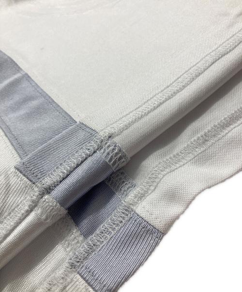 A BATHING APE（ア ベイシング エイプ）A BATHING APE (ア ベイシング エイプ) Multi Logo Relaxed Fit Soccer Jersey シルバー サイズ:Mの古着・服飾アイテム