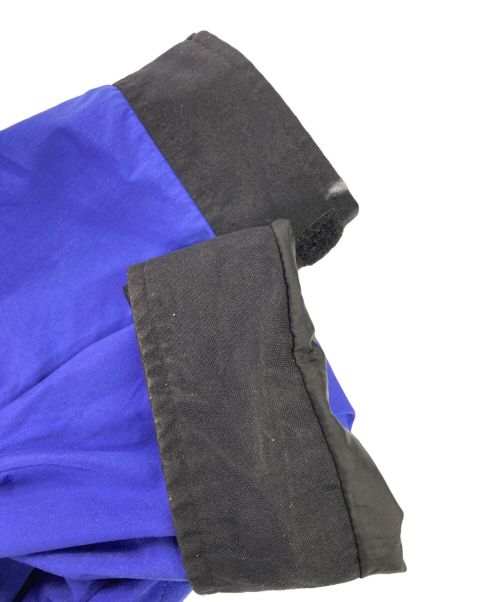 MOUNTAIN HARD WEAR（マウンテンハードウェア）MOUNTAIN HARD WEAR (マウンテンハードウェア) マウンテンパーカー ブルー サイズ:Lの古着・服飾アイテム